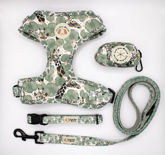 Adjustable Harness Set in Wild Giraffe